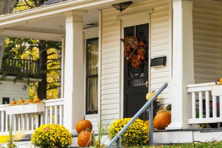 Storm doors